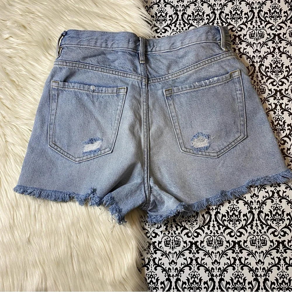 pacsun : size : 25 : ultra high-rise vintage denim distressed ripped jean shorts